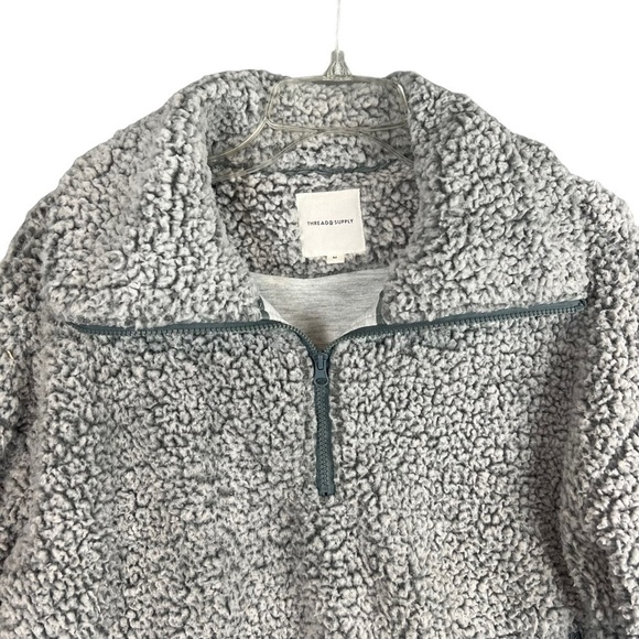 Thread & Supply Gray 1/4 Zip Pullover Sherpa Fleece Jacket Size Medium - Picture 5 of 6